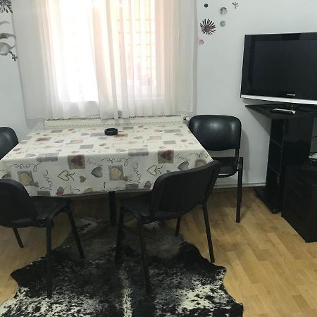 Вилла Permissive Клуж-Напока Экстерьер фото